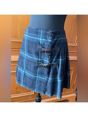 Max & Co "The Regimental Kilt" Mini Skirt in Multi-Blue Tartan Pattern Size 4